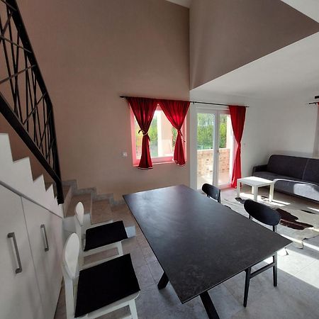 Vikendica Villa Ramona บันยาลูกา ภายนอก รูปภาพ