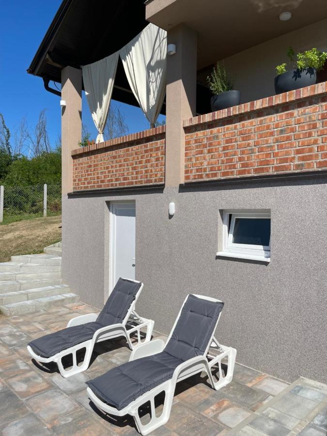 Vikendica Villa Ramona บันยาลูกา ภายนอก รูปภาพ