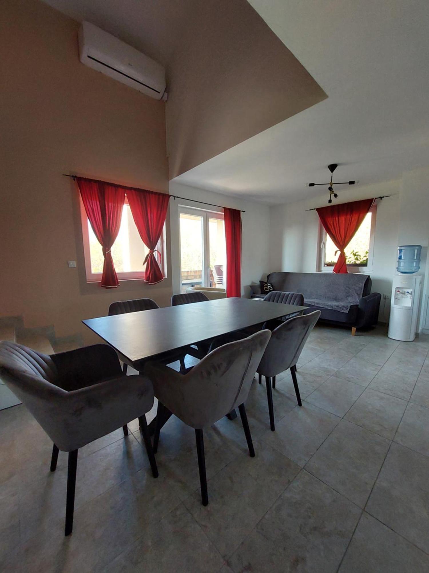 Vikendica Villa Ramona บันยาลูกา ภายนอก รูปภาพ