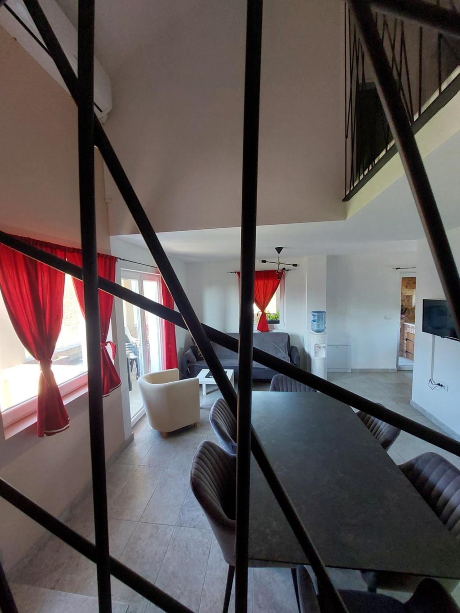 Vikendica Villa Ramona บันยาลูกา ภายนอก รูปภาพ