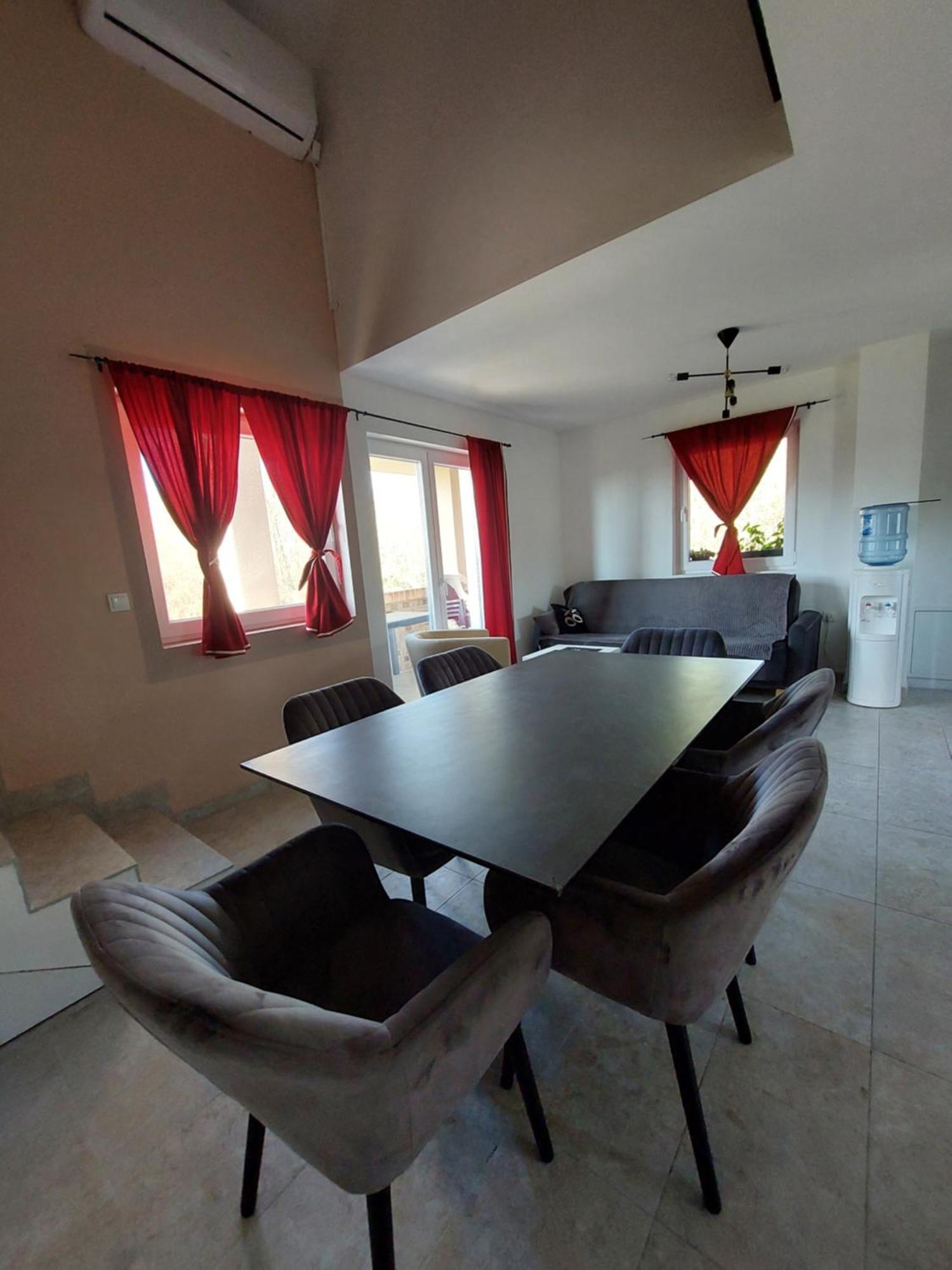 Vikendica Villa Ramona บันยาลูกา ภายนอก รูปภาพ